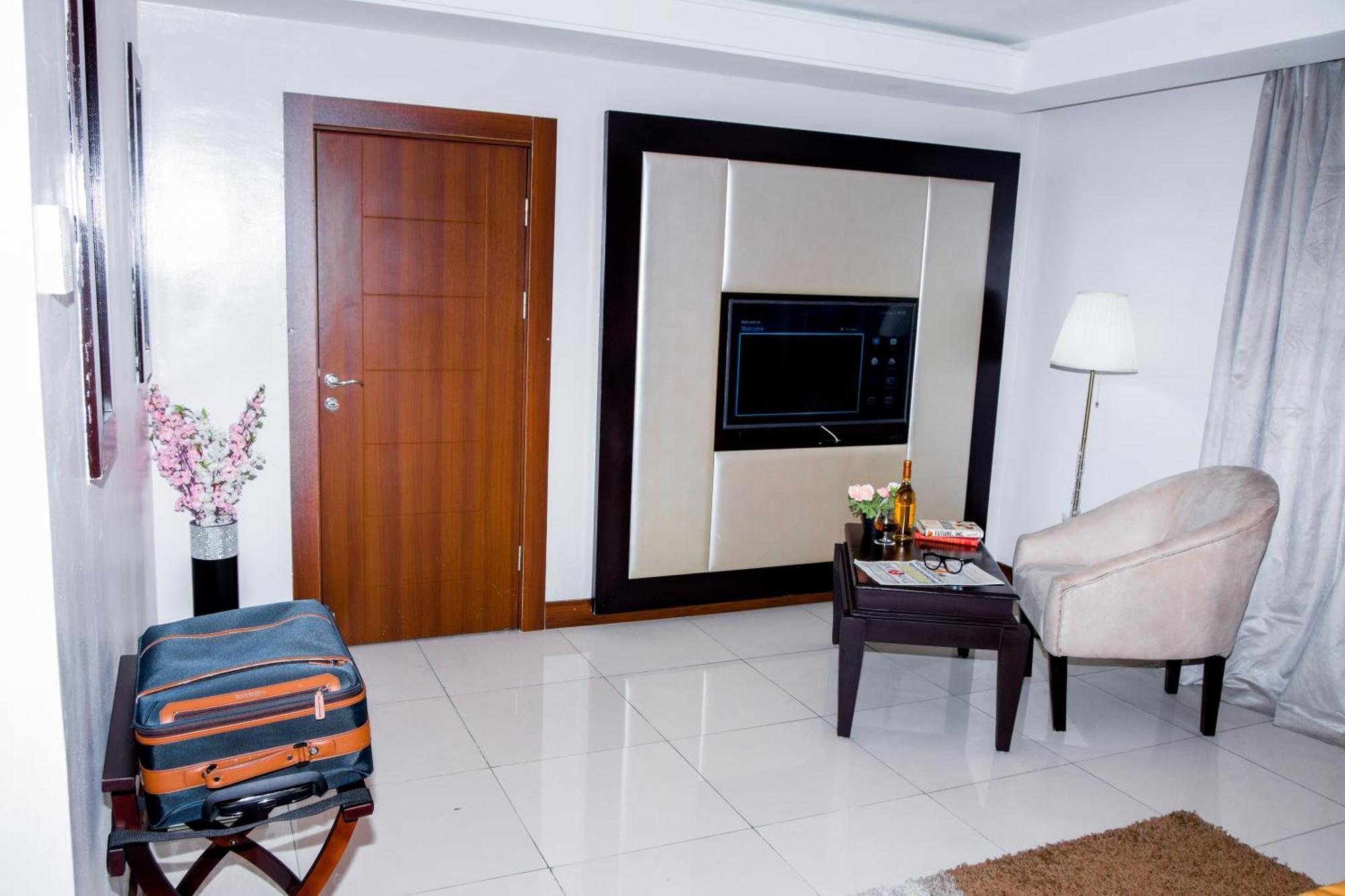 Limewood Hotel Port Harcourt Buitenkant foto