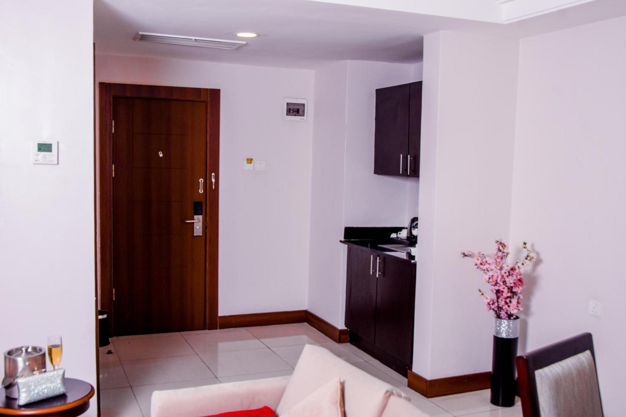Limewood Hotel Port Harcourt Buitenkant foto